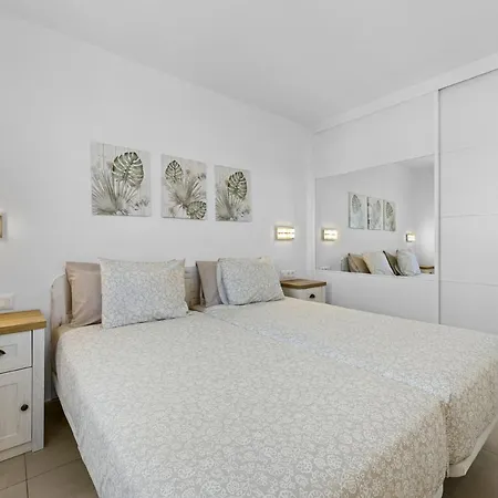 Apartment Casahost Bastian Boutique I Seaview Costa Teguise
