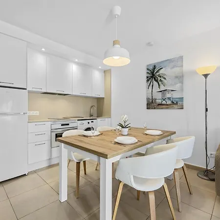 Casahost Bastian Boutique I Seaview * Costa Teguise