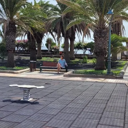 Appartement Casahost Bastian Boutique I Seaview Costa Teguise